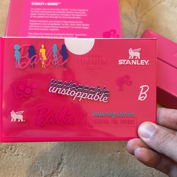 Stanley x Barbie BARBIE ICON 40 OZ QUENCHER Packaging Only - Picture 3 of 5